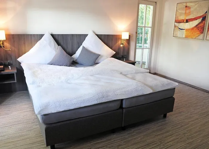 Krone Ueberlingen Am Ried سينغن