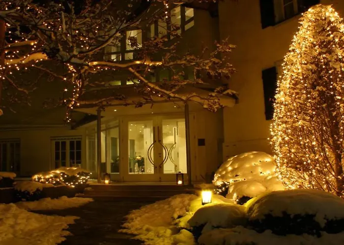 فندق Krone Ueberlingen Am Ried 3*